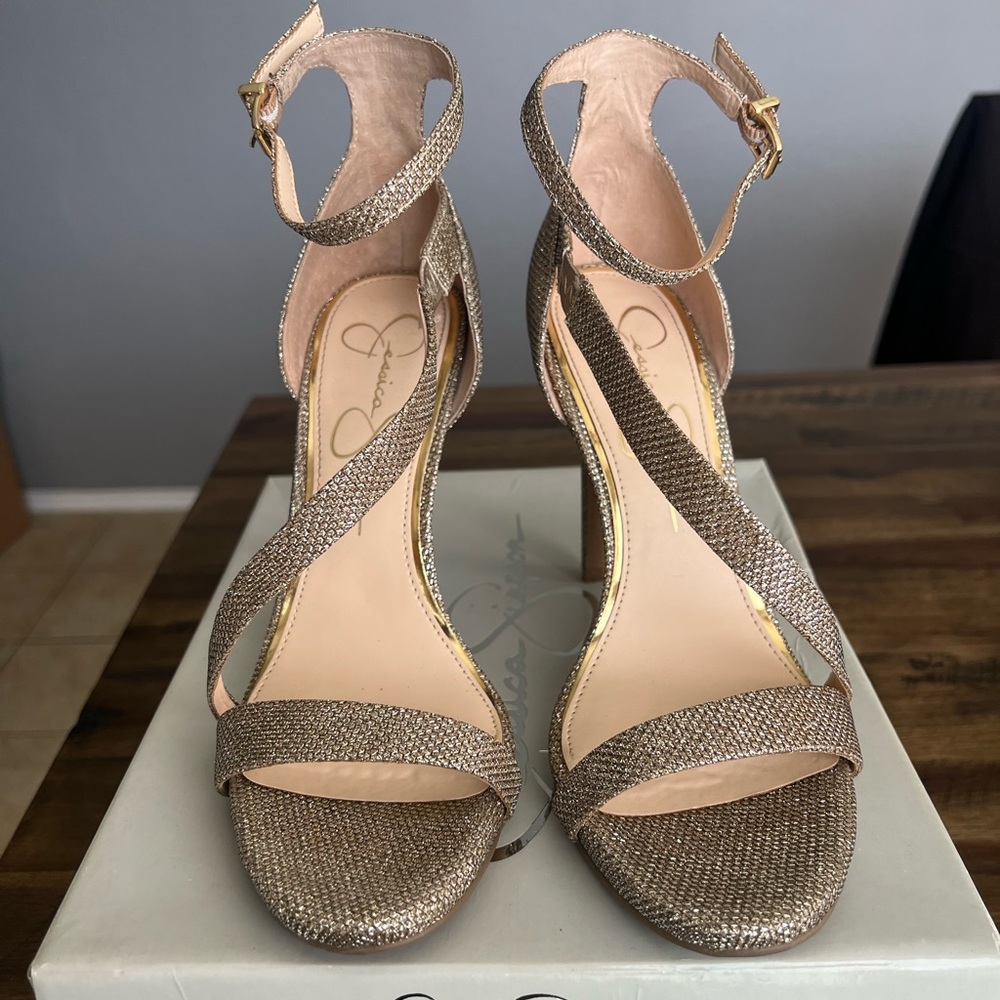 Jessica Simpson Heels - Picture 2 of 3